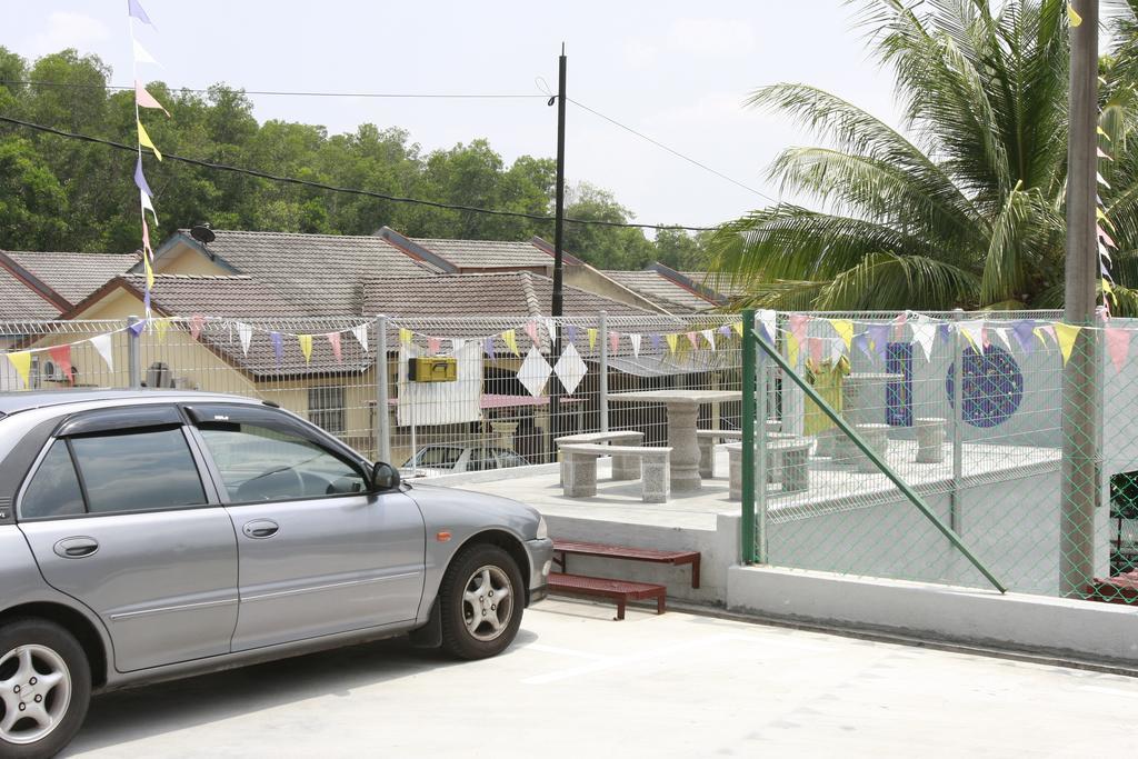 Alor Villa Malacca Esterno foto