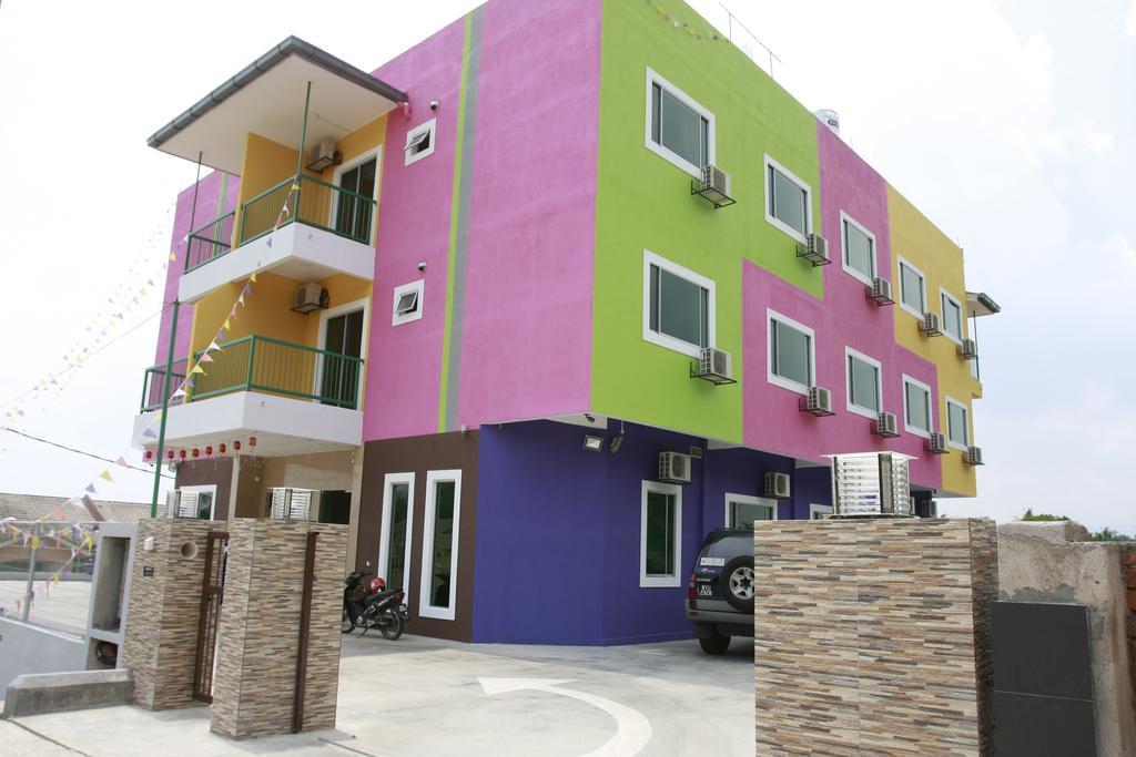 Alor Villa Malacca Esterno foto